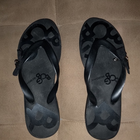 Bcbg flip flops - Picture 7 of 7